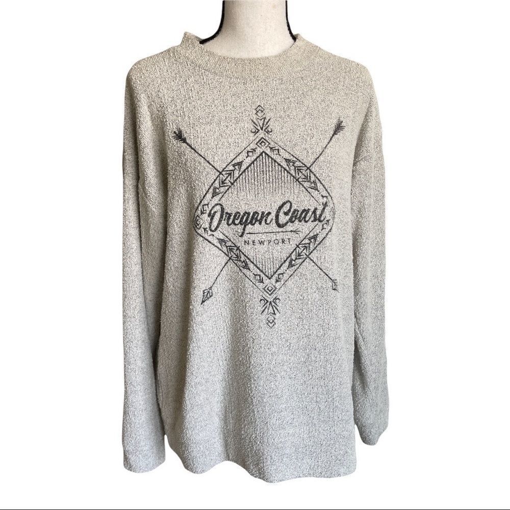 TechStyles Oregon Coast Pullover‎ Top, Gray/Beige with Slight Scooped Neck